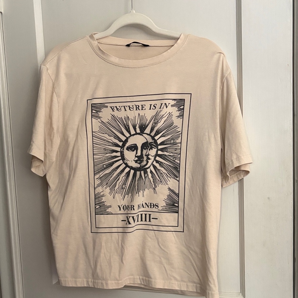 SHEIN Beige Sun Graphic Tee